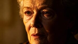 Judi Dench: “I Can’t See Your Face Anymore