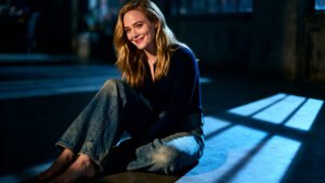 Amanda Seyfried’s Comfy Jeans: The $17 Secret!