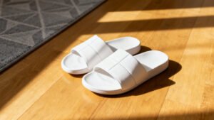 The Amazon $6 Comfort Trend Everyone’s Talking About