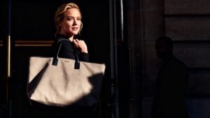 J. Law’s $22 Secret: The Chic Mom Tote!