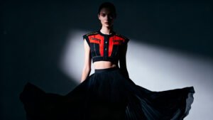 Pamela Anderson’s Skirt Secret: It’s The Top! ($15)