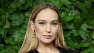 Jennifer Lawrence’s ‘Slipper’ Shoes Look Expensive—On Sale Now
