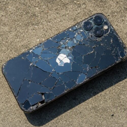 So Apple just admitted that some iPhone 18 Pro Max units - you know, the ones that cost more than a used Honda Civic - are straight-up bricking themselves. And here's the kicker: if your phone's already dead, tough luck. You need a whole new device.