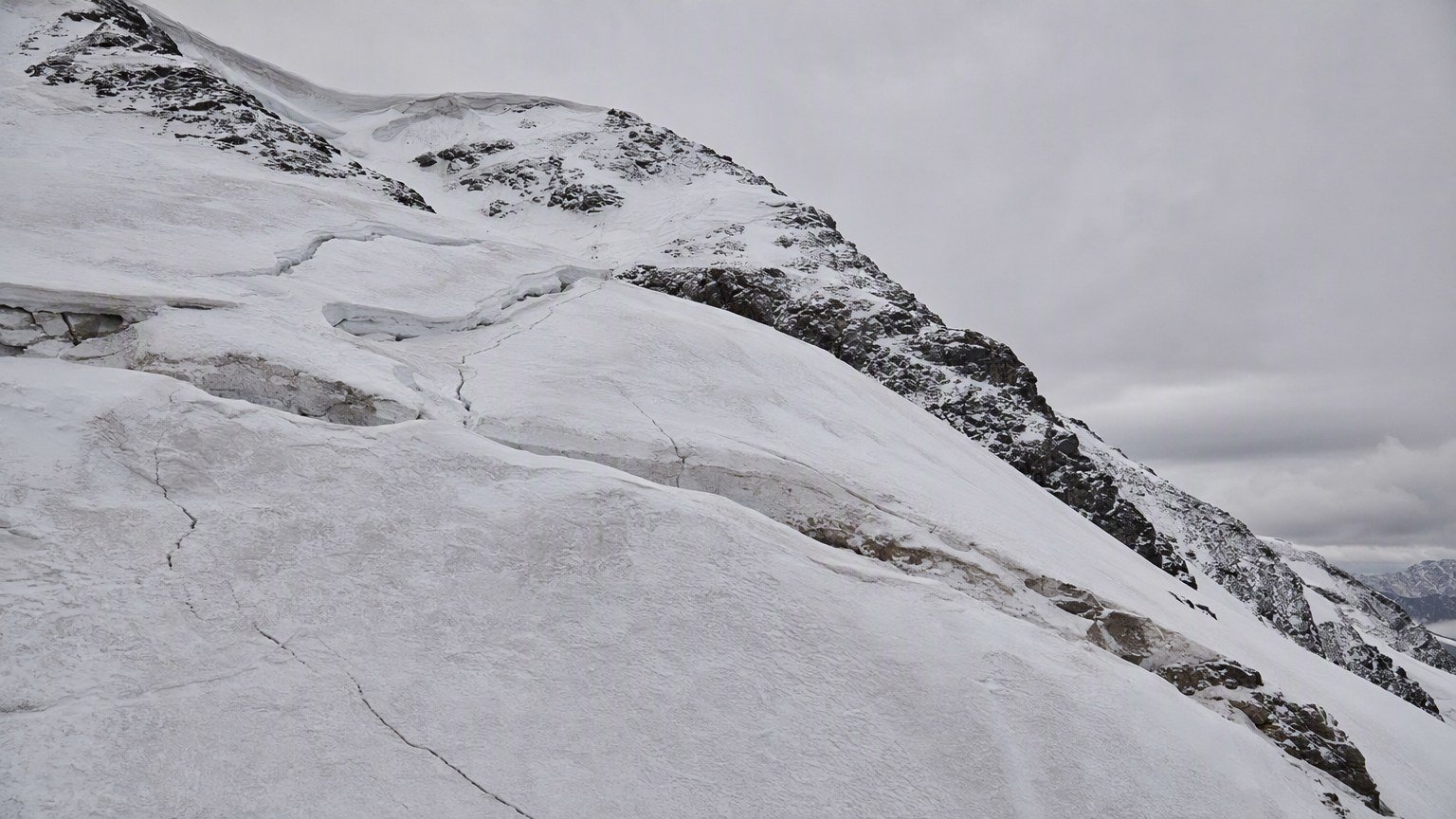 Pro Skier Juliette Willmann, 29, Dies in Avalanche on Honeymoon Trip