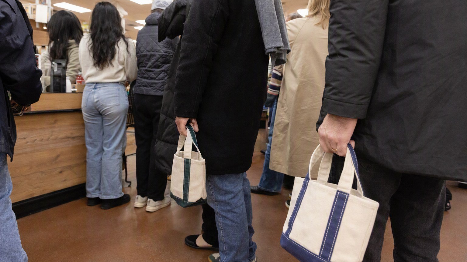 The $3 Bag That Broke the Internet