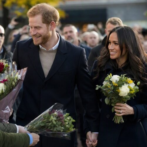 So here we are. Harry and Meghan just showed up in Nottingham - holding hands, smiling at crowds, accepting flowers like the past six years of absolute chaos never happened. And honestly? I'm still processing it.