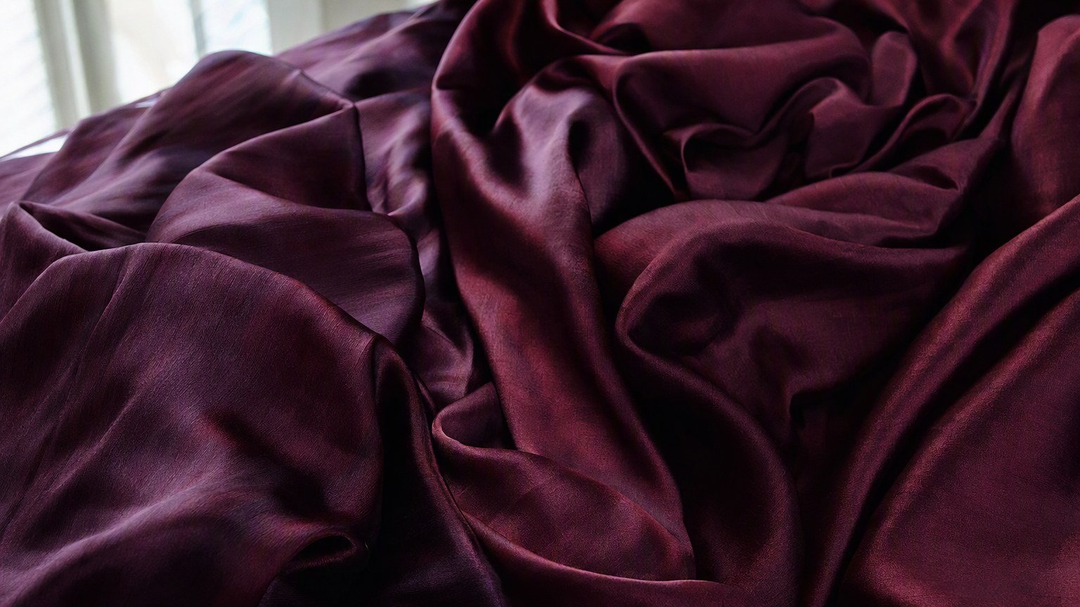 The Secret Behind Fall's Most Expensive-Looking Color